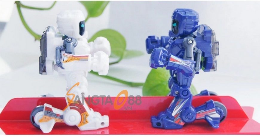 Robot đấm bốc tay cầm điều khiển Battroborg