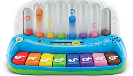 đồ chơi giúp bé tập nói