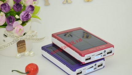 Pin sạc dự phòng 10.000mAh năng lượng mặt trời