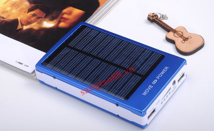 Pin sạc dự phòng 10.000mAh năng lượng mặt trời